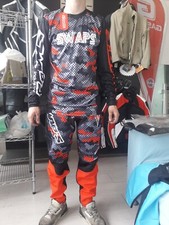 COMPLETO CROSS SWAPS