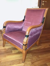 Poltrona In Legno E Tessuto Color Porpora - Vintage / Modernariato