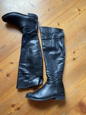 Made in Italy stivali cuissardes in pelle nera.Tacco basso.Foderati.Numero 38