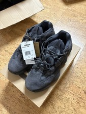 Adidas Yeezy 500 Utility nere
