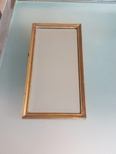 Specchio da parete piccolo rettangolare antico legno dorato bordo smussato 42 cm x 22 cm.