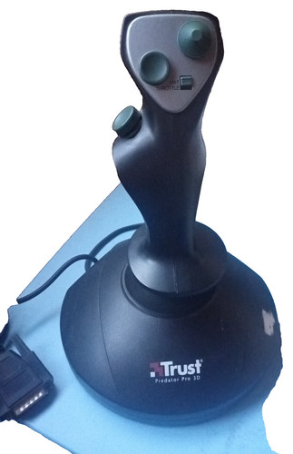 Joystick trust predator sin - joystick,