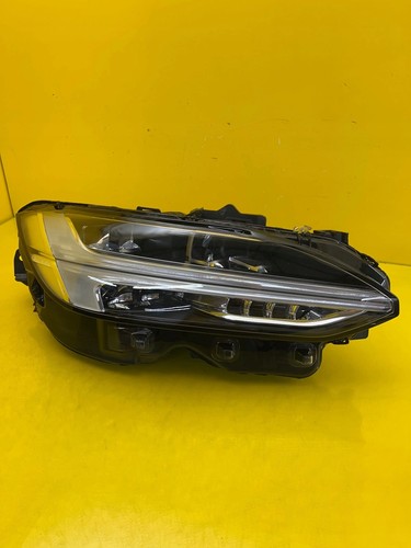 Volvo v90 s90 mid - volvo, faro