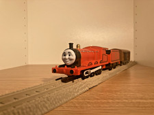 Treno a batteria Mattel JAMES