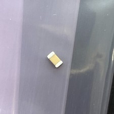 Kyocera AVX 0,33 μF ±20% 50V