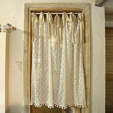 Tende vuote in pizzo