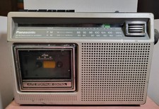 Registratore a cassette radio