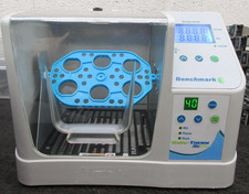 Rotatore incubato benchmark - incubato,
