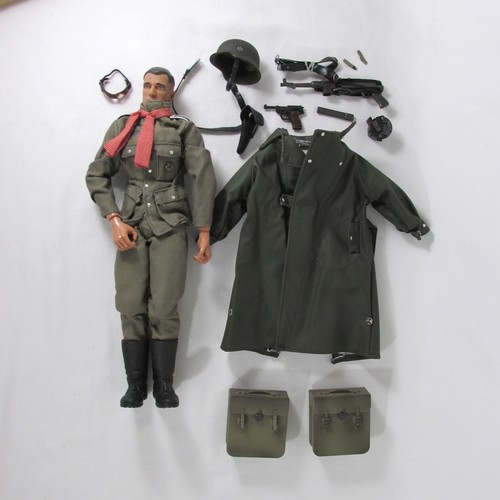 The ultimate soldier figurina - the,