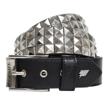 Cintura in pelle con borchie