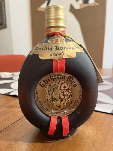 Brandy vecchia romagna buton - vecchia,