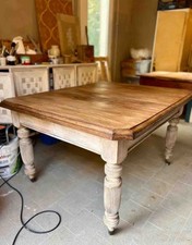 Tavolo Inglese ‘800 Restaurato. Con Piccole Ruote