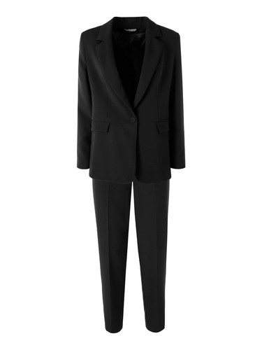 Fast fashion completo - fashion, elegante