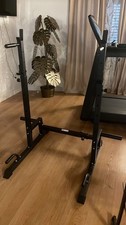 Squat Rack Multifunzione  tenuto solo in casa per uso personale 