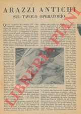 CAVALIERE Angelo - Arazzi antichi sul tavolo operatorio.