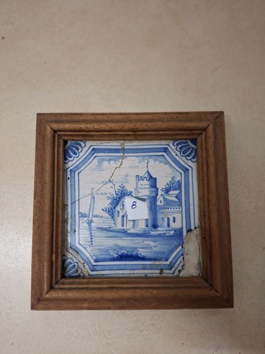 Antica piastrella maiolica