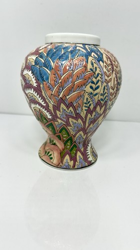 Vaso statuina porcellana