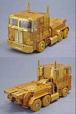 NUOVO TAKARA TOMY MP10G