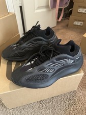 Taglia 10,5 - Adidas Yeezy 700