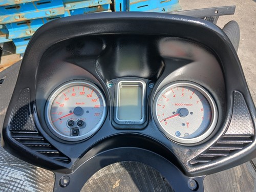 Quadro chilometri yamaha max - quadro,