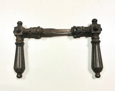 Antiche  maniglie  porta