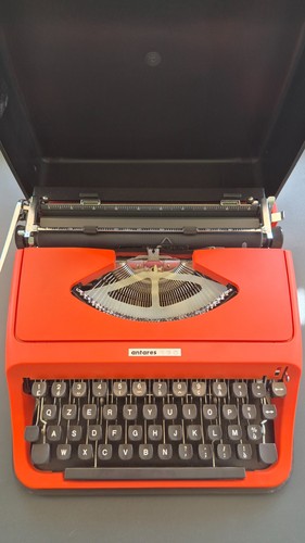 Macchina scrivere antares - da,