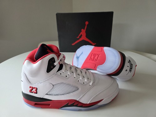 Nike air jordan - jordan, v