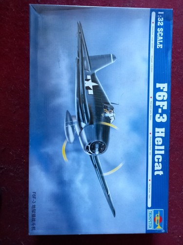Modellismo aereo trumpeter - -,