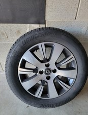 4 gomme Estive Bridgestone con cerchi in lega per Renault Captur