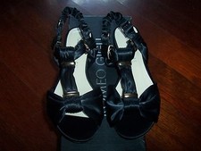 sandali scarpe Donna Romeo Gigli,colore nero con inserti in oro,numero 35