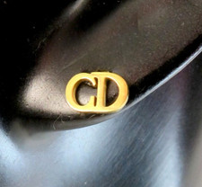 Boucles d'Oreilles puces