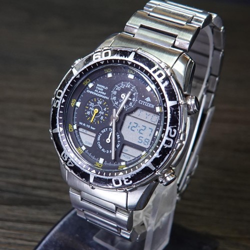 Orologio pilota digitale