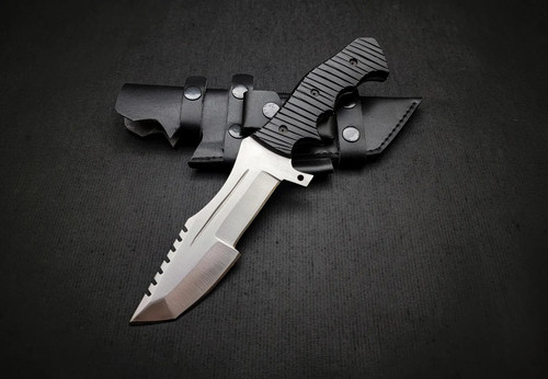 Coltello inseguitore - , in