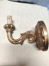 Applique In Legno Dorato