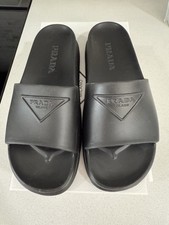 Sandali Prada triangolo logo