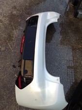 PARAURTI POSTERIORE COMPLETO