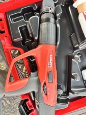 Hilti DX-5 F8 Pistola per