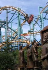 PHOTO  TOMB RAIDER: THE RIDE - A ZAMPERLA STANDARD VOLARE FLYING ROLLER COASTER