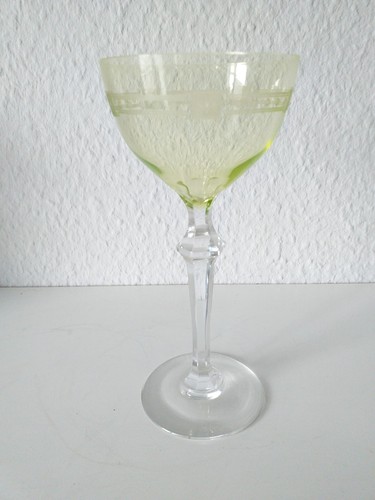 Bicchiere vino uranio vetro - bicchiere,