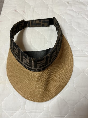 Cappellino visiera fendi - cappellino,