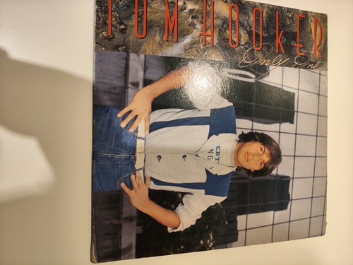 Italo disco tom hooker - disco,