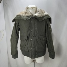 Articolo e5594 giubbotto uomo Woolrich verde, taglia L, ascelle 58cm, spalle 48c
