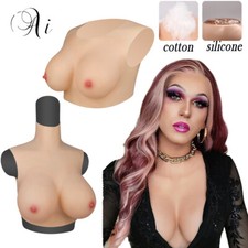 Seno in silicone protesi