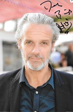 David Brécourt AUTHENTIQUE autographe sur photo ( 19 x 12,5 )