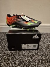 Adidas UK 9 eur 43 1/3 scarpe