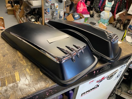 Saddlebag lids harley touring - lids,