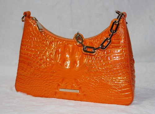 Brahmin mod esme - esme, mango