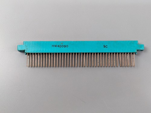 Connettore bordo scheda