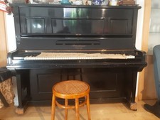 pianoforte verticale usato