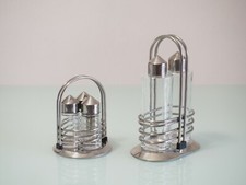 Set 2 porta ampolle-sale pepe Carlo Giannini design Flavio Sambinelli acciaio